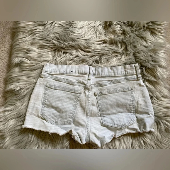 Gap striped jean shorts - Picture 7 of 9